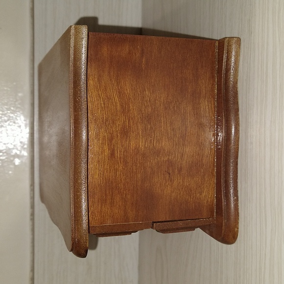 Vintage Wooden Ring/Earring Jewelry Box - Picture 10 of 11